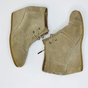 TOMS- Wedges/booties- 7